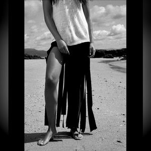 ZARA LONG FRINGED SKIRT